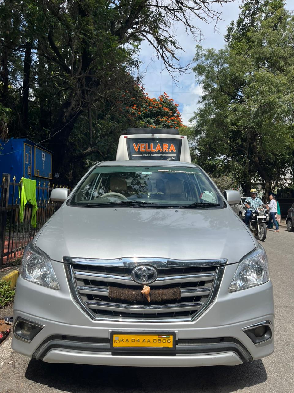 Toyota Innova Front View